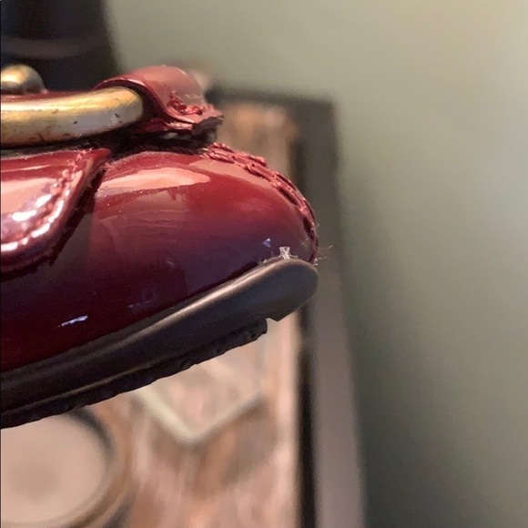 COLE Haan Nike Air Cranberry Patent Leather Flats - Picture 15 of 15